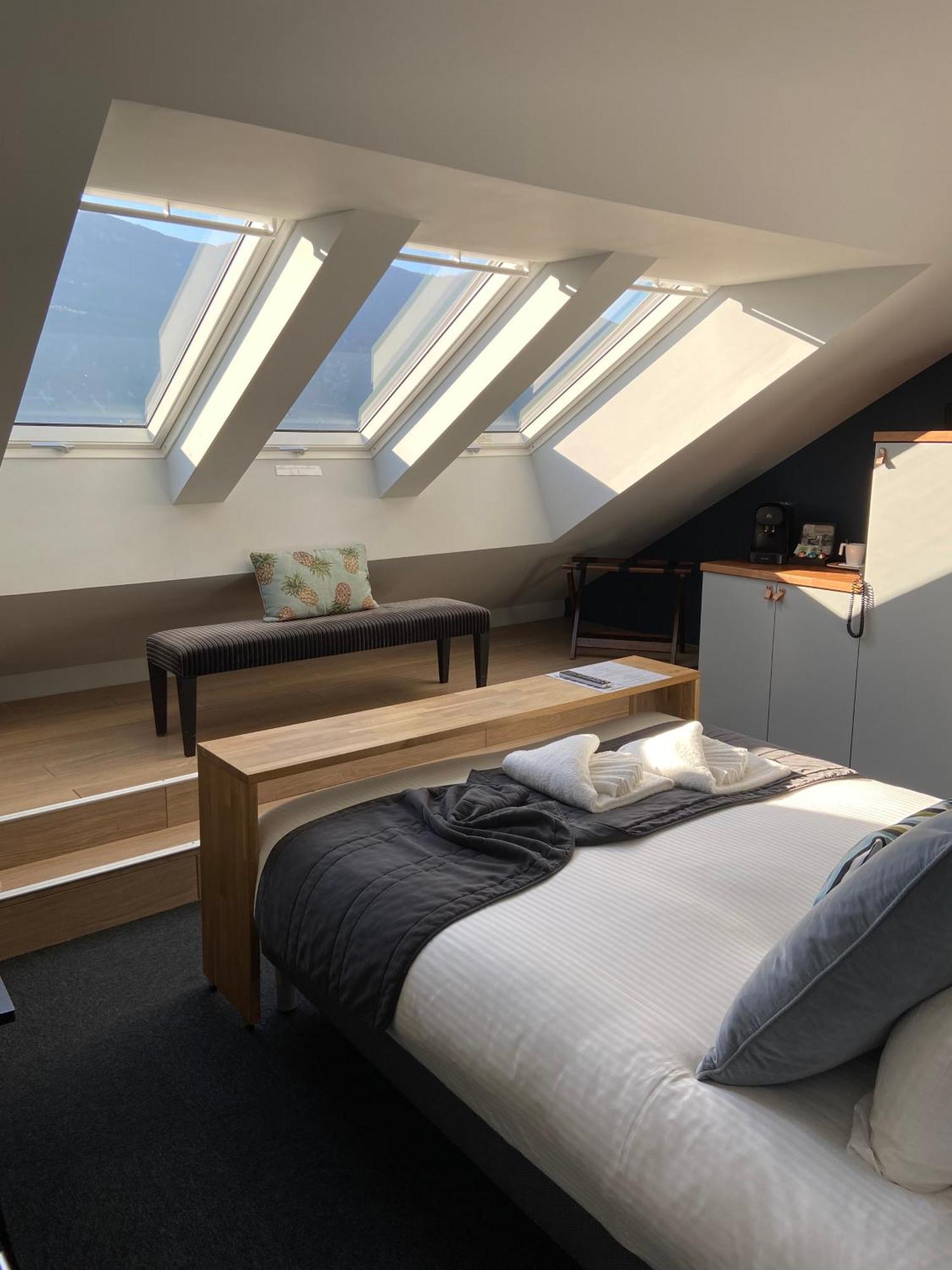 Les Suites Du Lac Aix-les-Bains Room photo