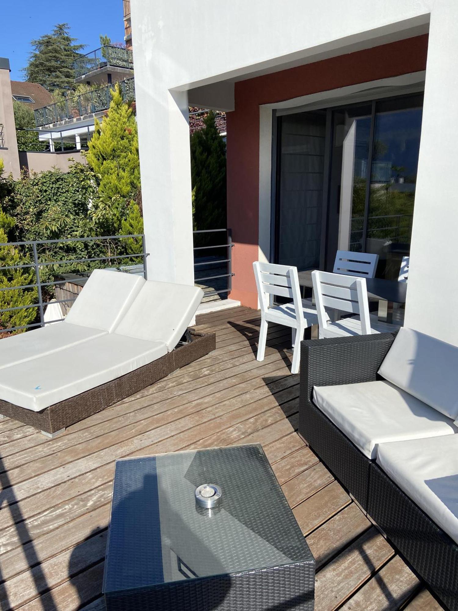 Les Suites Du Lac Aix-les-Bains Room photo